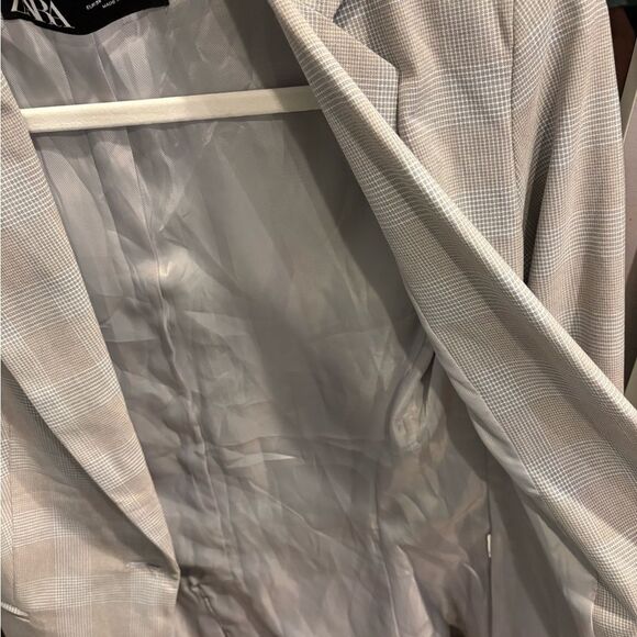 Zara Women’s Blazer with Classic Check Pattern Size 4 - Picture 5 of 7